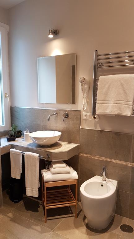 Roman Suite Guest House Couette-café *