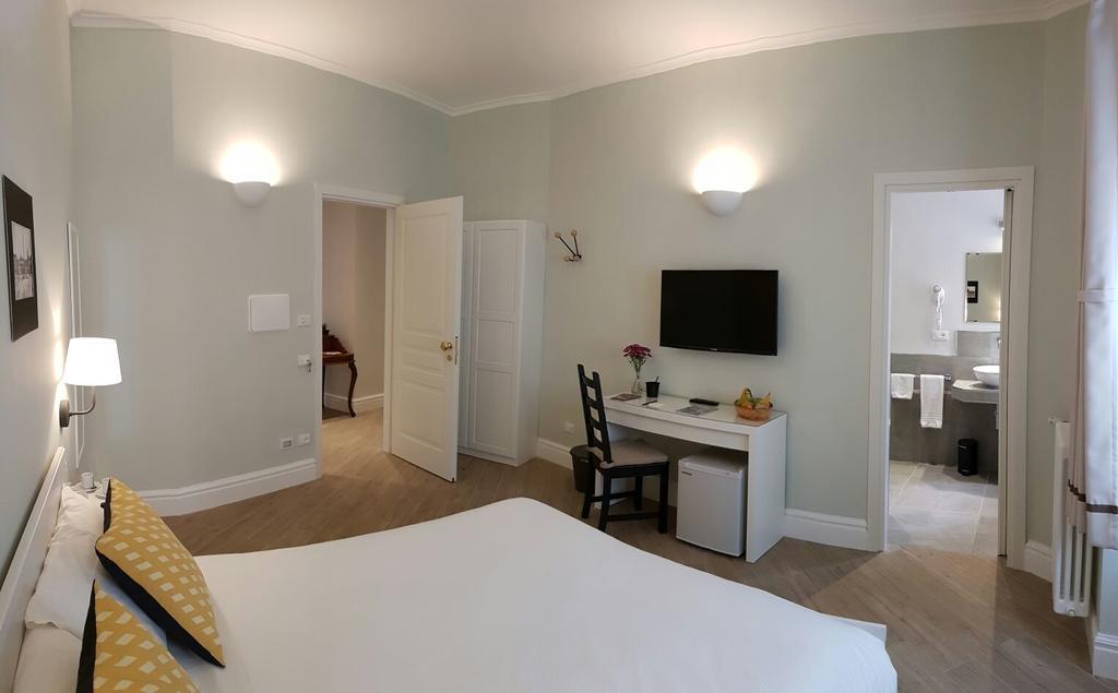 Roman Suite Guest House Couette-café
