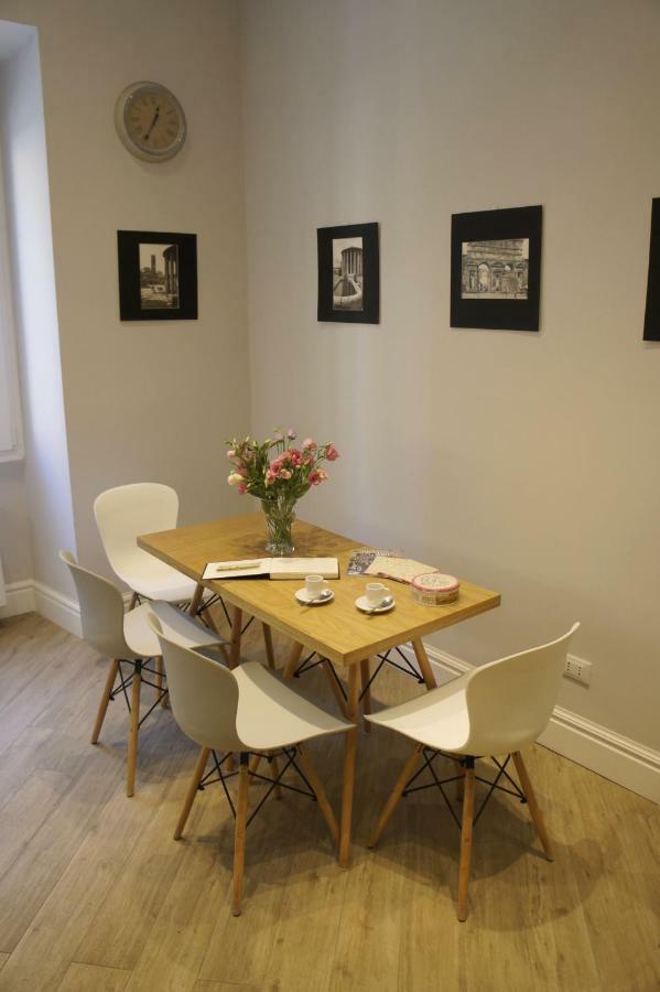 Couette-café Roman Suite Guest House Rome